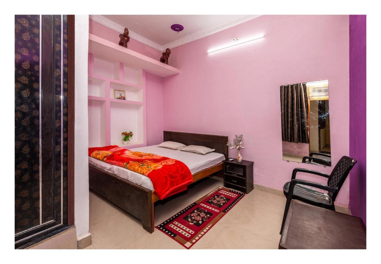 Shree Ram Homestay Orchha Bagian luar foto