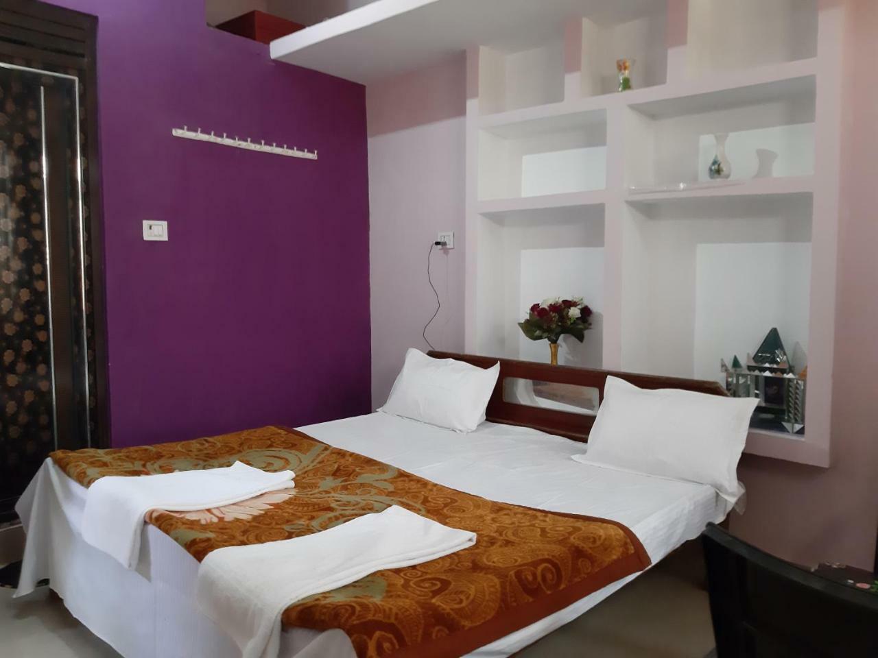 Shree Ram Homestay Orchha Bagian luar foto