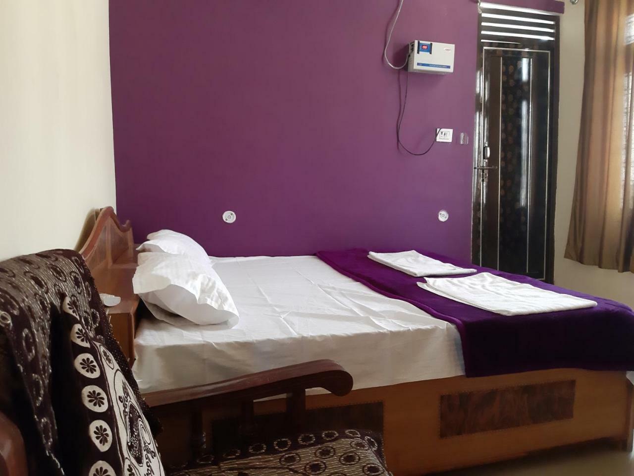 Shree Ram Homestay Orchha Bagian luar foto
