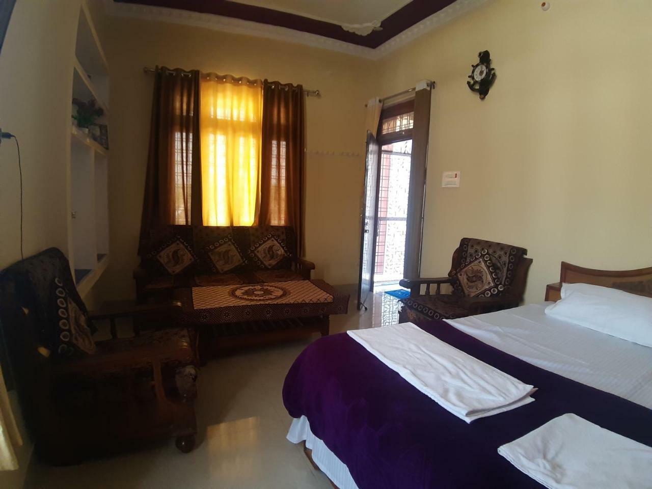 Shree Ram Homestay Orchha Bagian luar foto